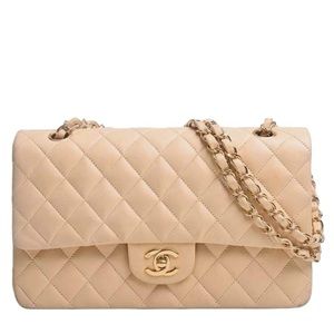 CHANEL  Lamb Quilted Medium Double Flap